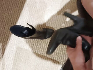 Everyday ankle boots fucked and squirted