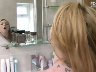 My Stepdaughters&#039; Naughty Tight Hole - Harmony Reigns
