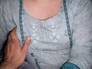 such a hot experience with my Indian stepmom