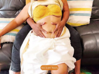 Mallu in Kasavu Saree Enjoyed by Her Step Son - Hottest Saree Romance - Loud Moaning