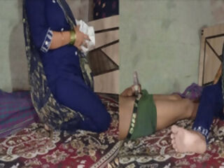 sexy Indian maid sucks cock in all Hindi audio Amrita bhabhi.