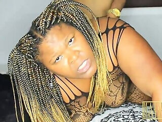 Majiik Montana Pounds Miss Thick Lips