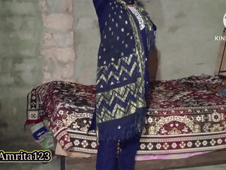 desi Amrita wants her stepbro fuck only her juicy pussy, means licking pussy in hindi audio