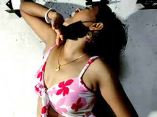Kolkata sexy girl viral video chat exposed with cleare Hindi audio