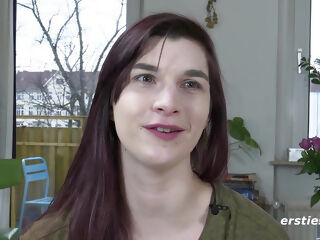 Ersties - Jade feels herself, touches herself and comes with feeling