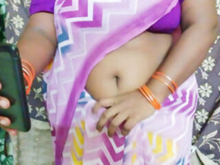 Tamil desi cheating wife shows her body on video call to her cheating husband who is working abroad without.